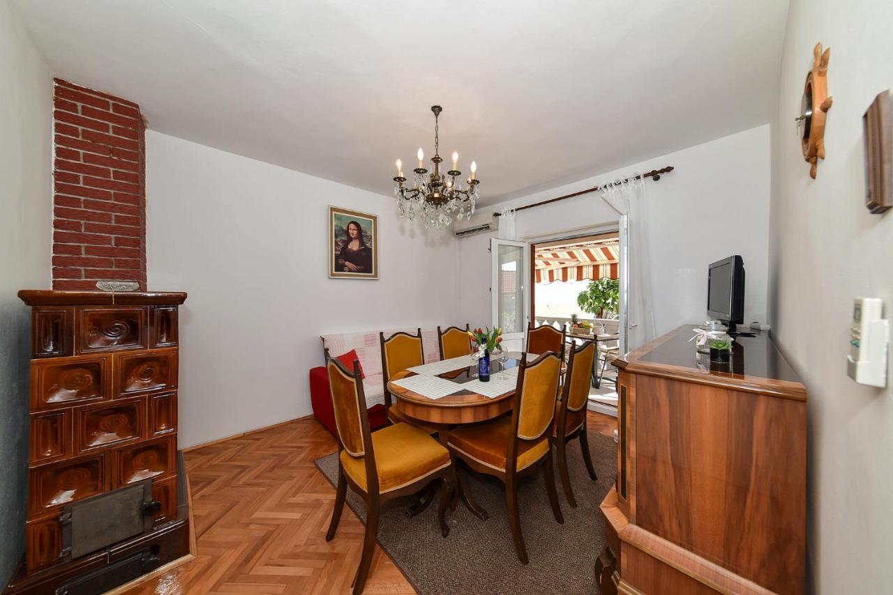 Lana Apartman Zadar Bagian luar foto
