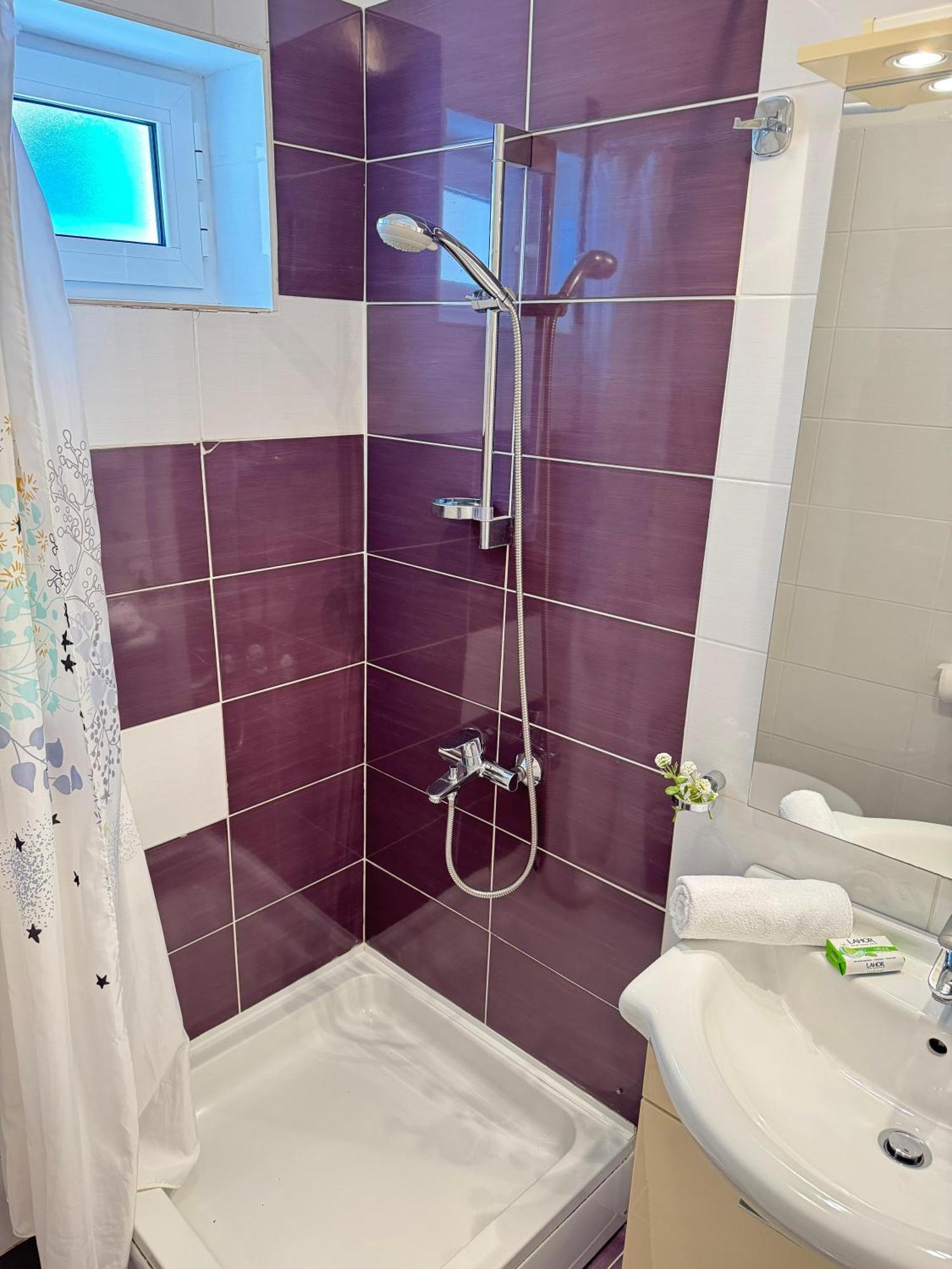 Lana Apartman Zadar Bagian luar foto
